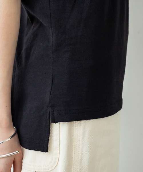 mystic(ミスティック)の「シンプルTシャツ(Tシャツ/カットソー・レディース・ブラック/オフホワイト/ボルドー/パープル/ベージュ・FREE)」の11枚目の写真