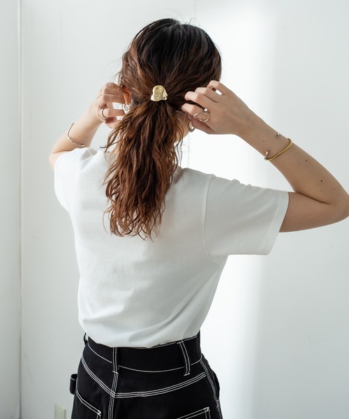 mystic(ミスティック)の「シンプルTシャツ(Tシャツ/カットソー・レディース・ブラック/オフホワイト/ボルドー/パープル/ベージュ・FREE)」の14枚目の写真