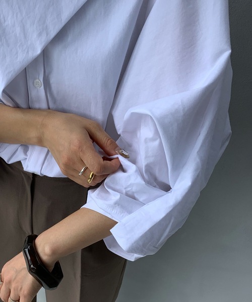 LE MORE(リモア)の「ショルダーボタンブラウス(シャツ/ブラウス・レディース・ホワイト・FREE)」の2枚目の写真