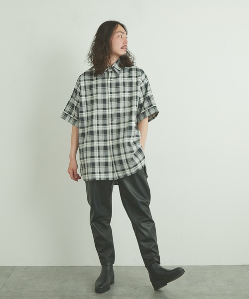 Lui's(ルイス)の「5分袖チェックライトシャツ(シャツ/ブラウス・メンズ・ブラック/グリーン/ブルー・FREE)」の10枚目の写真