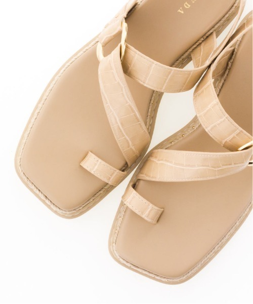 RANDA(ランダ)の「ストレスフリー/ジュート×スタッズトングスポーツサンダル(サンダル・レディース・ブラック/ベージュ/クリーム・LL/S/M/L)」の13枚目の写真