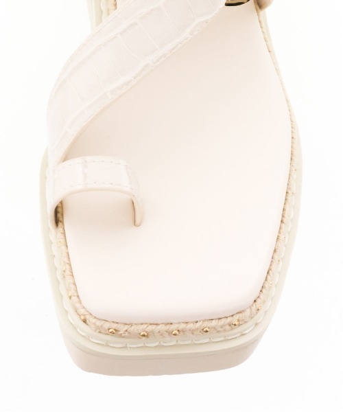 RANDA(ランダ)の「ストレスフリー/ジュート×スタッズトングスポーツサンダル(サンダル・レディース・ブラック/ベージュ/クリーム・LL/S/M/L)」の18枚目の写真