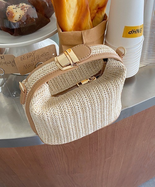 yuue' ( wear )（ユーイ）の「2way サマーかごバッグ / ハンドバッグ（ハンドバッグ・レディース・ベージュ・FREE）」の4枚目の写真