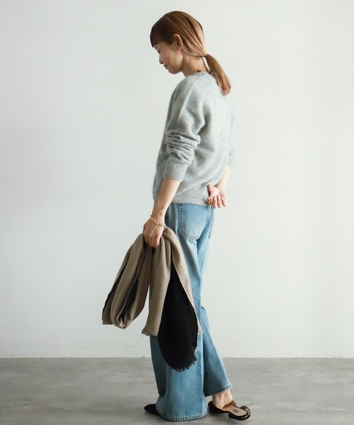 NOMBRE IMPAIR（ノンブルアンペール）の「ブラッシュウール　クルーネックニット（ニット/セーター・レディース・ライトグレー/レッド/キャメル/ブラウン/ブルー/パープル・FREE）」の19枚目の写真