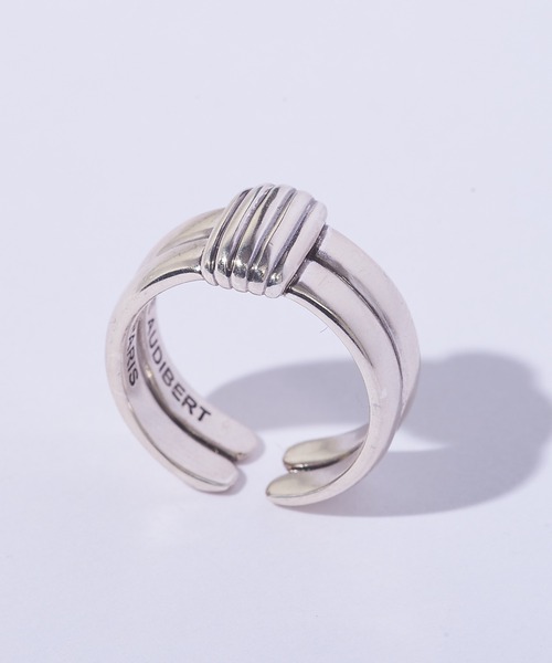 PHILIPPE AUDIBERT（フィリップ オーディベール）の「WEB限定/PHILIPPE AUDIBERT/フィリップオーディベール　ラインデザインリング（リング・レディース・シルバー・FREE）」の4枚目の写真