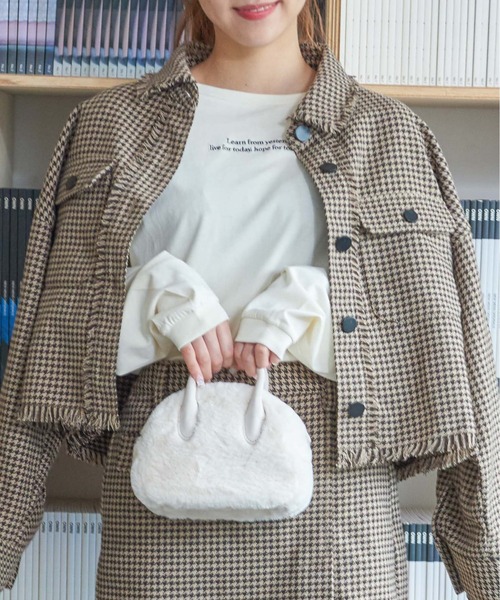 WEGO(ウィゴー)の「WEGO/パフスリーブロゴロンT(Tシャツ/カットソー・レディース・アイボリー/スミクロ・FREE)」の2枚目の写真