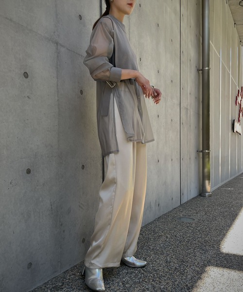 &g'aime（アンジェム）の「【&g'aime】サテンワイドタックパンツ（スラックス・レディース・ブラック/アイボリー/ライトカーキ・FREE）」の6枚目の写真