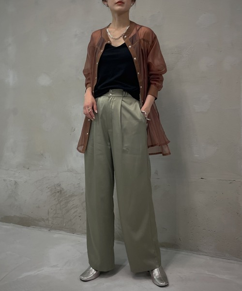 &g'aime（アンジェム）の「【&g'aime】サテンワイドタックパンツ（スラックス・レディース・ブラック/アイボリー/ライトカーキ・FREE）」の17枚目の写真