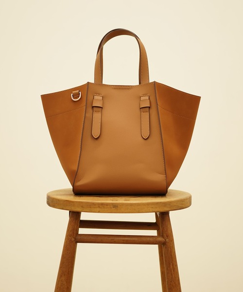 COOCO(クーコ)の「フェイクレザー2WAYトートバッグ(トートバッグ・レディース・ブラック/スモークピンク/キャメル/グレー系その他/グリーン・9)」の4枚目の写真