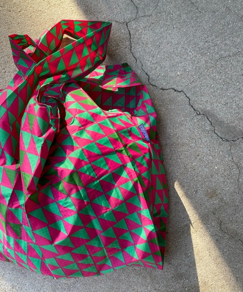 BAGGU(バグー)の「【BAGGU/バグゥ】STANDARD BAGGU 2021AW(エコバッグ/サブバッグ・レディース・グリーン/ブルー系その他/バイオレット/ピンク/イエロー・FREE)」の18枚目の写真