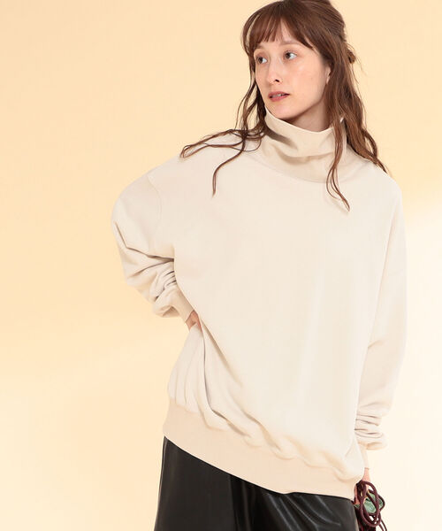 Ray BEAMS(レイビームス)の「【WEB限定】Ray BEAMS / スウェット ビッグ ハイネック プルオーバー(スウェット・レディース・ブラック/ベージュ/ライトブルー・ONE SIZE)」の1枚目の写真