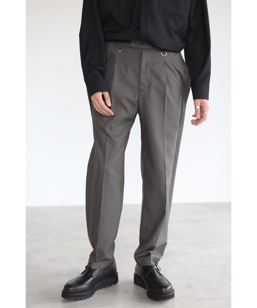 CREARE -LINO-(クレアーレリノ)の「サイドベルト スラックパンツ<セットアップ可>(スラックス・メンズ・ブラック/グレイッシュベージュ/カーキ・MEDIUM/LARGE)」の14枚目の写真