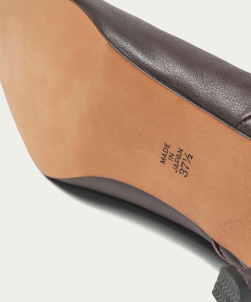 ARRUM(アールム)の「<Arrum>レザーポインテッドトゥ ショートブーツ(ブーツ・レディース・オフホワイト/ダークブラウン・38/37h/36h/37/36)」の15枚目の写真