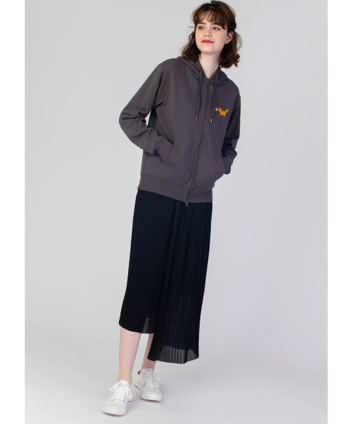 Design Tshirts Store graniph（デザイン　ティーシャツ　ストア　グラニフ）の「デンジャラスアニマルズ｜エンブロイダリージップパーカー（パーカー・メンズ・スミクロ・MEDIUM/LARGE/SMALL）」の5枚目の写真