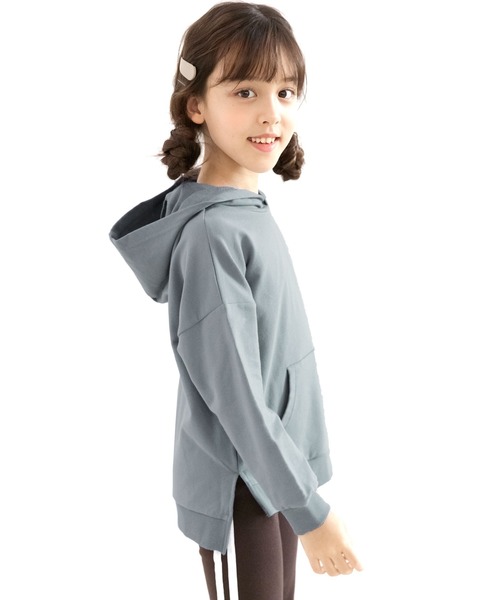 Bee des Bee（ビーデスビー）の「長袖パーカー（パーカー・キッズ・ホワイト/チャコールグレー/グリーン/杢グレー/ブルー系その他/ライトグレー/テラコッタ・120cm/140cm/110cm/100cm/130cm/150cm）」の7枚目の写真