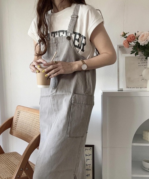 andme（アンドミー）の「コットンツイルカーゴポケットキャミワンピース（ジャンパースカート・レディース・オフホワイト/カーキ/グレー/ケミカルウォッシュ/ブラック/スミクロ/サックスブルー・M/L）」の16枚目の写真