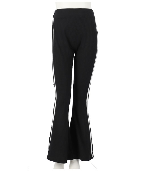 ANAP GｉRL（アナップガール）の「ラインリブフレアパンツ（その他パンツ・キッズ・ブラック・M/S/XS）」の7枚目の写真