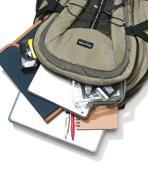 SCULPTOR（スカルプター）の「NYLON ARIADNE RUCKSACK/ナイロンアリアドネリュックサック（バックパック/リュック・レディース・カーキ・フリー）」の7枚目の写真