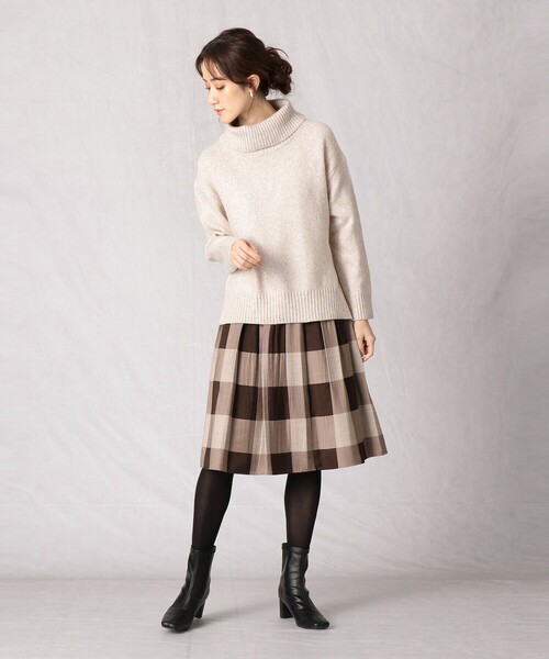 Comme Ca Mature(コムサマチュア)の「《ウォッシャブル》起毛 オフタートルニット(ニット/セーター・レディース・ベージュ/ミント/ラベンダー・FREE)」の15枚目の写真