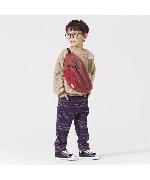 BREEZE（ブリーズ）の「コーデュロイショルダーバッグ（ボディバッグ/ウエストポーチ・キッズ・ブラック/レッド/ベージュ・FREE）」の8枚目の写真