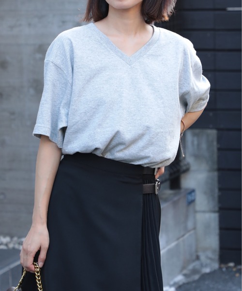 Printstar（プリントスター）の「【Printstar】heavy weight premium cotton v neck short sleeve t-shirt / ヘビーウェイト プレミアムコットン VネックTシャツ ※（Tシャツ/カットソー・レディース・カーキ/ブラック/ホワイト/バーガンディー/グレー・SMALL/MEDIUM/LARGE/X-LARGE）」の13枚目の写真