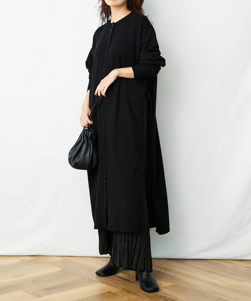 AZUL ENCANTO（アズールエンカント）の「ニットロングスリットカーデ（カーディガン/ボレロ・レディース・ブラック/ベージュ/グレー・FREE）」の2枚目の写真