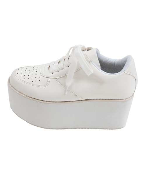 PUNYUS(プニュズ)の「ローカット厚底スニーカー(スニーカー・レディース・ブラック/ホワイト・3/2/1/4)」の10枚目の写真