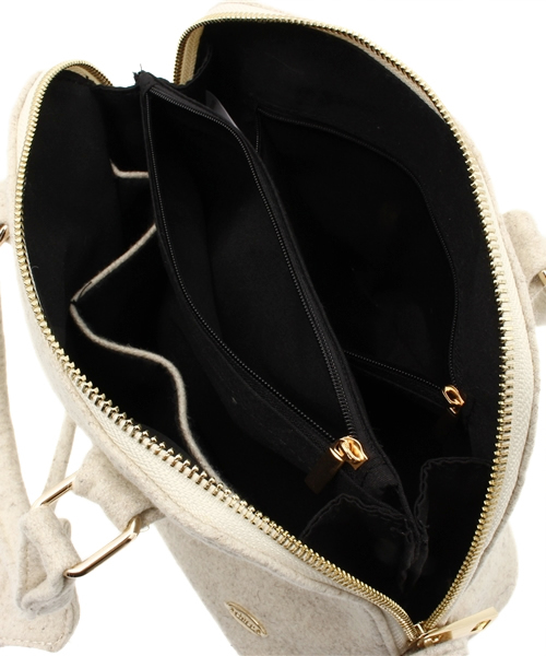 Chico（チコ）の「クラシックボストン（ボストンバッグ・レディース・ブラック/グレー/ベージュ/レッド・FREE）」の10枚目の写真