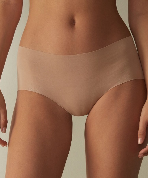 Intimissimi（インティミッシミ）の「シームレス スーピマコットン(R) キュロット（ショーツ・レディース・ブラック/ベージュ・S/M/L）」の9枚目の写真