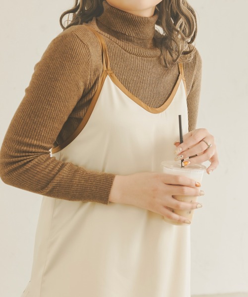 Ambre Neige(アンブルネージュ)の「メランジタートルニット/【WEB/EC限定商品】(ニット/セーター・レディース・ダークブラウン/ライトブラウン/ライトベージュ・FREE)」の1枚目の写真