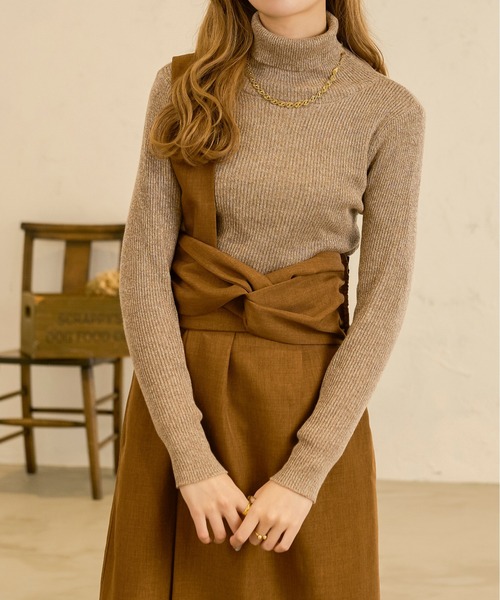 Ambre Neige(アンブルネージュ)の「メランジタートルニット/【WEB/EC限定商品】(ニット/セーター・レディース・ダークブラウン/ライトブラウン/ライトベージュ・FREE)」の2枚目の写真