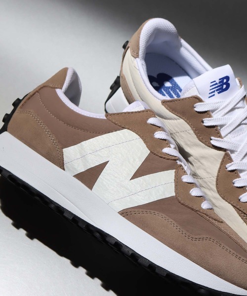 NEW BALANCE（ニューバランス）の「New Balance MS327LK1 / ニューバランス MS327LK1（スニーカー・メンズ・ブラウン・26.0cm/23.5cm/25.0cm/23.0cm/27.0cm/24.5cm/25.5cm/28.0cm/24.0cm/27.5cm/28.5cm/26.5cm/29.0cm）」の4枚目の写真