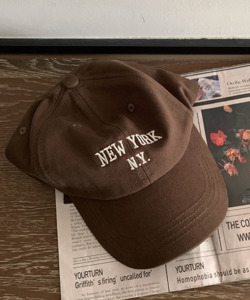 MGV(エムジーヴィー)の「”NEWYORK"レタリングキャップ(キャップ・メンズ・ホワイト/ブラック/ブラウン/ベージュ/ブルー/レッド・FREE)」の4枚目の写真