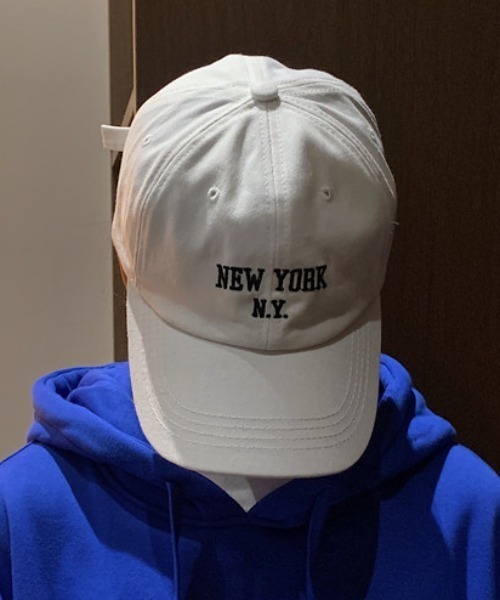 MGV(エムジーヴィー)の「”NEWYORK"レタリングキャップ(キャップ・メンズ・ホワイト/ブラック/ブラウン/ベージュ/ブルー/レッド・FREE)」の7枚目の写真