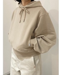 【la peau de gem.】クロップドパーカー