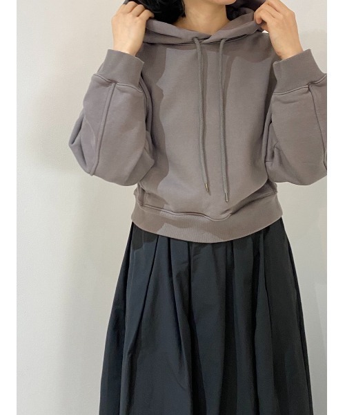 LA PEAU DE GEM（ラポドゥジェム）の「【la peau de gem.】クロップドパーカー（Tシャツ/カットソー・レディース・チャコールグレー/ベージュ/バーガンディー・FREE）」の20枚目の写真