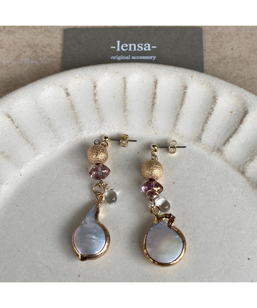 tone(トーン)の「【-lensa-】天然バロックパール使用の大人なピアス2(MA)(ピアス(両耳用)・レディース・ゴールド・FREE)」の1枚目の写真