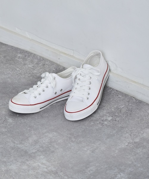 RETRO GIRL(レトロガール)の「スニーカー(スニーカー・レディース・グリーン/ブラック/ライトブルー/オフホワイト/ライトベージュ・M/L)」の1枚目の写真