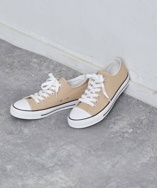 RETRO GIRL(レトロガール)の「スニーカー(スニーカー・レディース・グリーン/ブラック/ライトブルー/オフホワイト/ライトベージュ・M/L)」の3枚目の写真