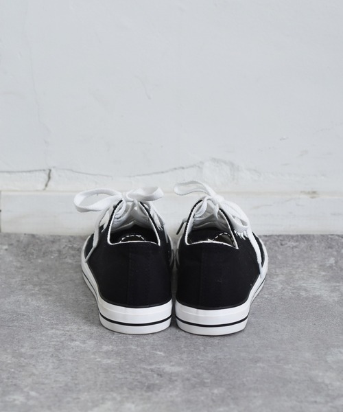 RETRO GIRL(レトロガール)の「スニーカー(スニーカー・レディース・グリーン/ブラック/ライトブルー/オフホワイト/ライトベージュ・M/L)」の10枚目の写真