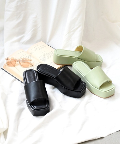 NOFALL（ノーフォール）の「スクエアトゥボリュームソールミュールサンダル（サンダル・レディース・ホワイト/ブラック/ベージュ/イエロー/グリーン・LL/S/M/L）」の12枚目の写真
