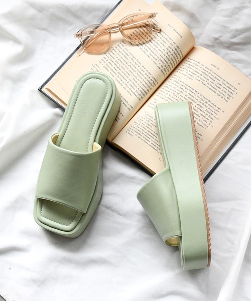 NOFALL（ノーフォール）の「スクエアトゥボリュームソールミュールサンダル（サンダル・レディース・ホワイト/ブラック/ベージュ/イエロー/グリーン・LL/S/M/L）」の13枚目の写真