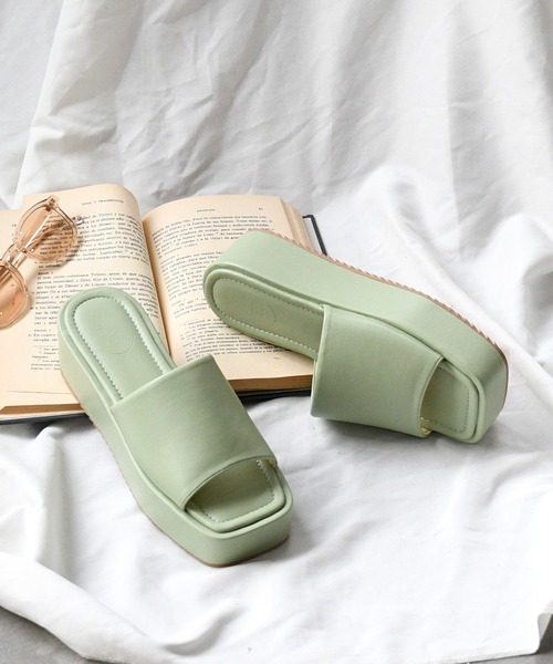 NOFALL（ノーフォール）の「スクエアトゥボリュームソールミュールサンダル（サンダル・レディース・ホワイト/ブラック/ベージュ/イエロー/グリーン・LL/S/M/L）」の10枚目の写真