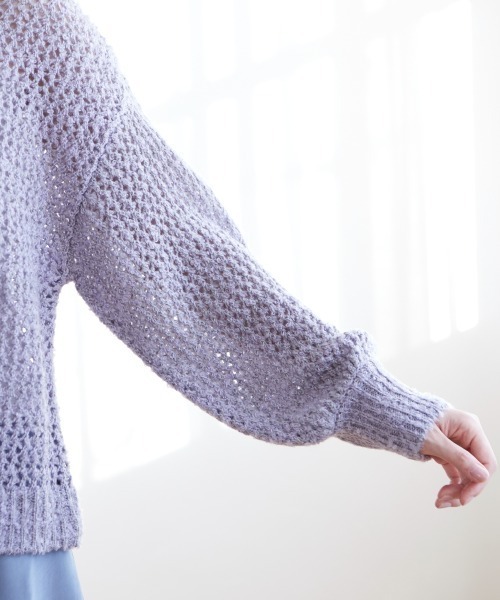 miclat（ミクラ）の「大きいサイズ メッシュニット　miclat（ニット/セーター・レディース・ベージュ/ラベンダー/ブラック/イエロー系/グレー系・L/4L/3L/LL/5L）」の17枚目の写真