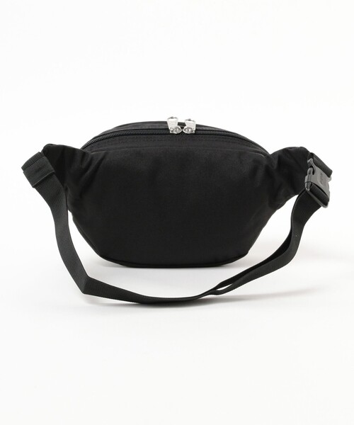 JANSPORT(ジャンスポーツ)の「JANSPORT / Fifth Avenue(ボディバッグ/ウエストポーチ・メンズ・ブラック/レッド系その他4/ブラック系その他4/シルバー/ケリーグリーン・ONE SIZE)」の8枚目の写真