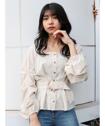 MURUA（ムルーア）の「スクエアネックベルトブラウスシャツ（シャツ/ブラウス）」