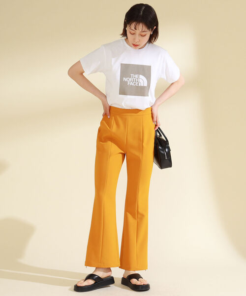 THE NORTH FACE(ザノースフェイス)の「THE NORTH FACE / ショートスリーブ カラード スクエア ロゴ Tシャツ(Tシャツ/カットソー・レディース・グレー/ブルー/グリーン系その他2・MEDIUM)」の7枚目の写真