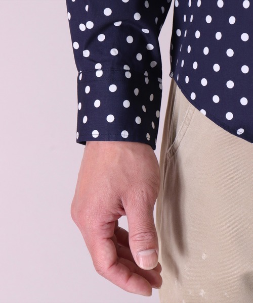 BAYBLO（ベイブロ）の「【日本製】ドット プリント ボタンダウン ブロード シャツ(GW)（シャツ/ブラウス・メンズ・ホワイト系1/ネイビー系1/ネイビー系2/ホワイト系2/ブラック系1/ブラック系2・LARGE/X-LARGE/MEDIUM）」の10枚目の写真