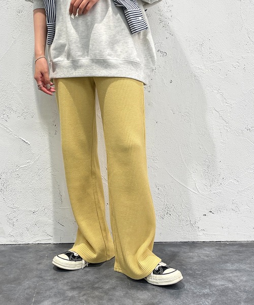 apres jour mignon（アプレジュールミニョン）の「ワッフルカラーパンツ【ZOZOTOWN限定アイテム】（その他パンツ・レディース・オレンジ/グリーン/イエロー/ピンク・SMALL/X-LARGE/MEDIUM）」の2枚目の写真