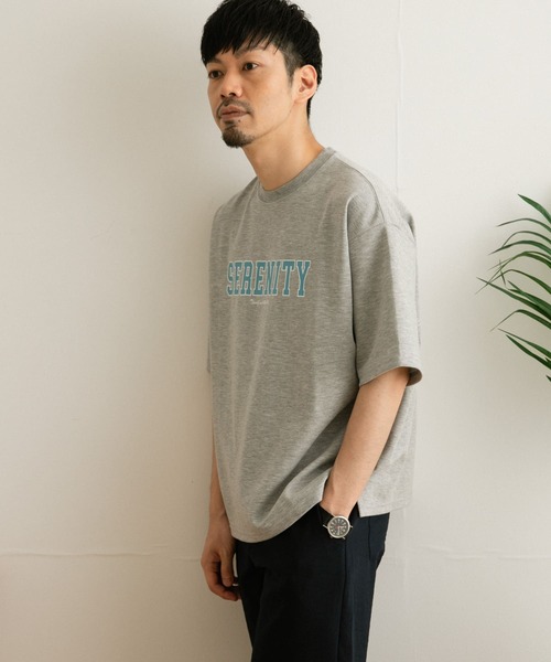 ITEMS URBANRESEARCH（アイテムズ アーバンリサーチ）の「ロゴプリント Tシャツ（Tシャツ/カットソー・メンズ・グレー/ベージュ/ホワイト・LARGE/MEDIUM）」の15枚目の写真